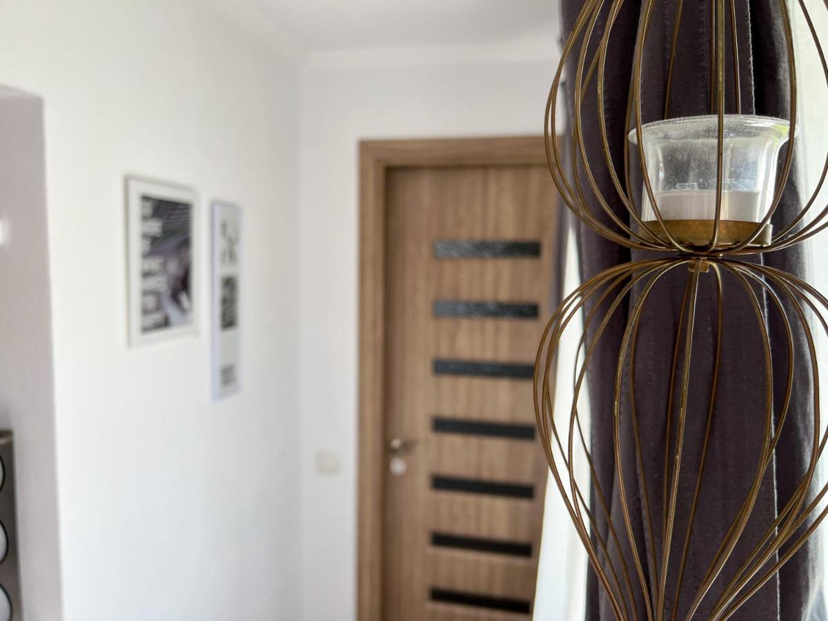 Casuta De Vacanta Vila Călimăneşti Exterior foto