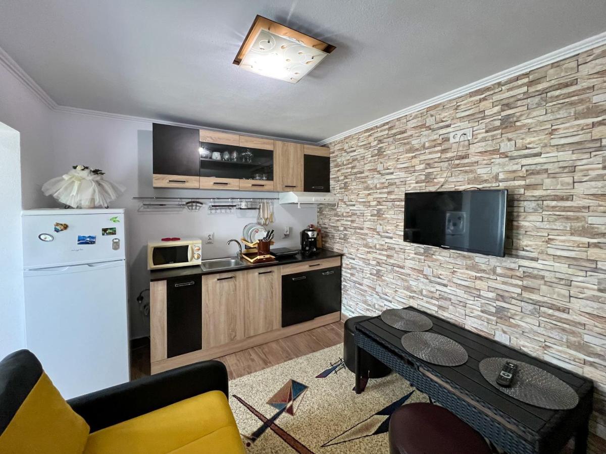 Casuta De Vacanta Vila Călimăneşti Exterior foto